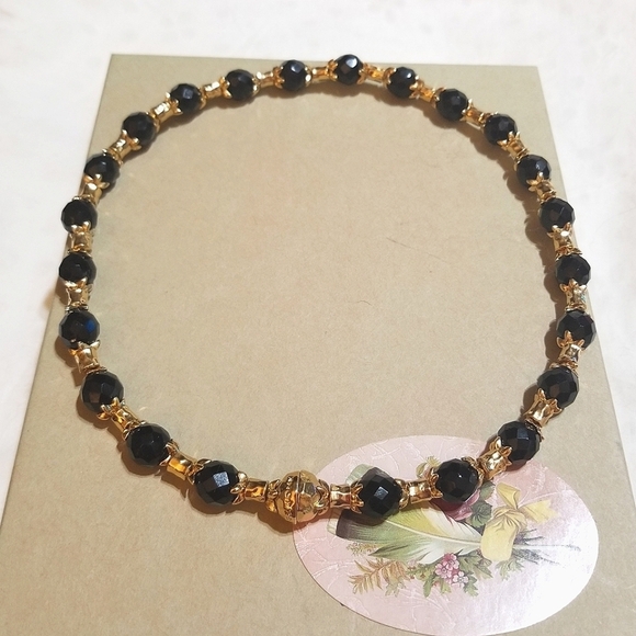 MINT! St JOHN Black Crystal Gold Plated Necklace - Picture 2 of 8